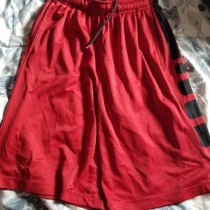 Youth L Nike Elite shorts